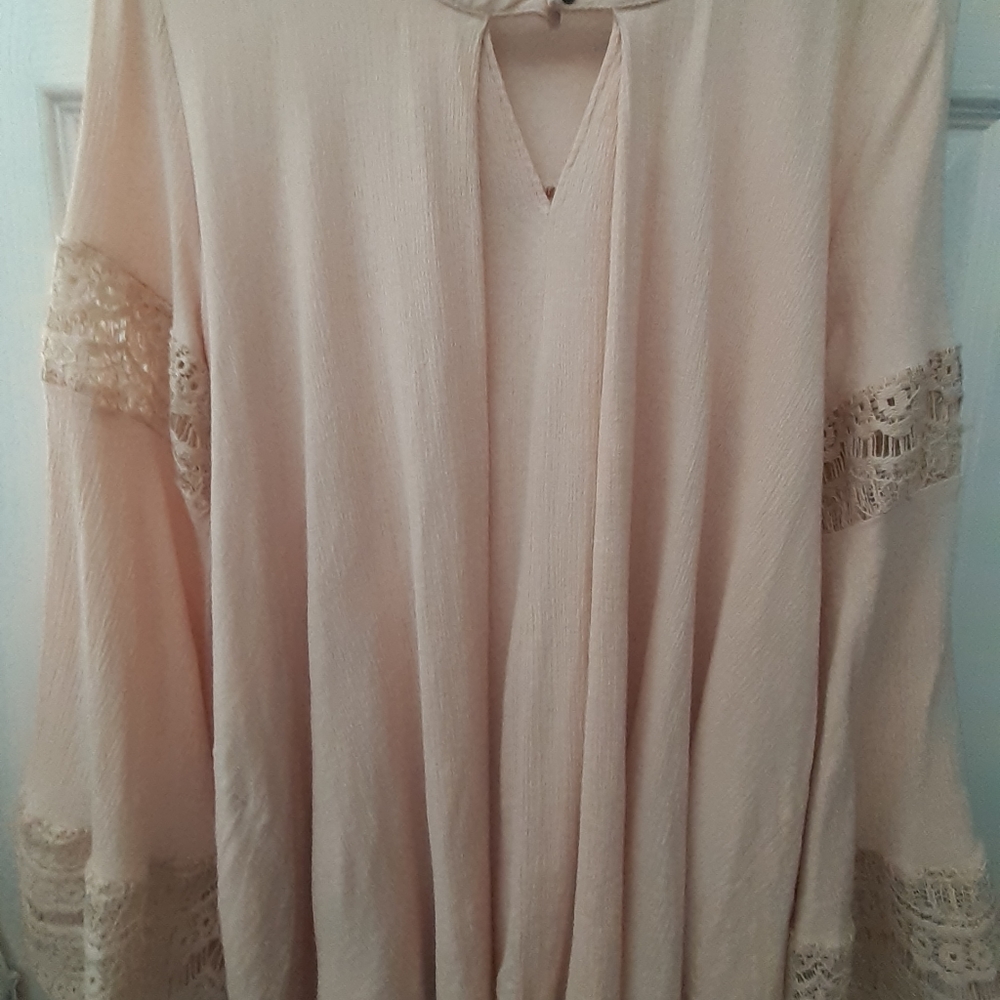 Jodifl Blouse with pockets Sz L light pink color